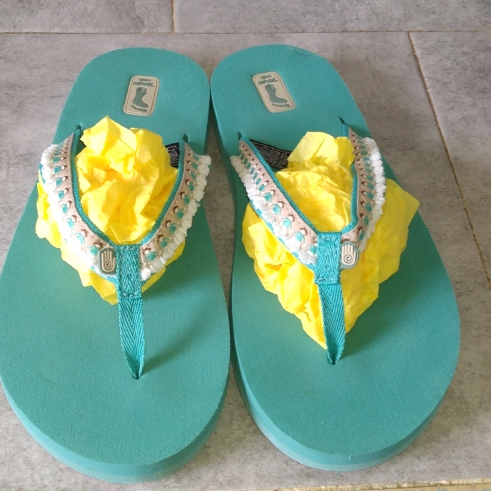 TEVA  Sandal size 6